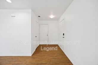 8109 Dripping Springs Dr in Fort Worth, TX - Building Photo - Building Photo