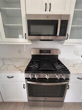 236 Queen Mary Dr in Davenport, FL - Building Photo - Building Photo