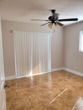 4440 NW 19th Terrace in Oakland Park, FL - Building Photo - Building Photo