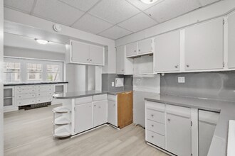 1719 Mansfield Rd in Toledo, OH - Building Photo - Building Photo