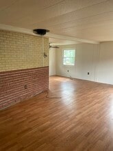 404 Cherry St in Lochbuie, CO - Foto de edificio - Building Photo