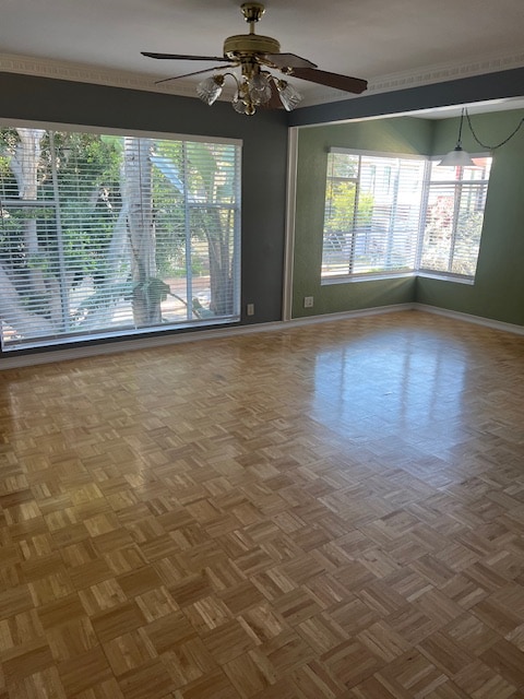 1760 El Cerrito Pl in Los Angeles, CA - Building Photo - Building Photo