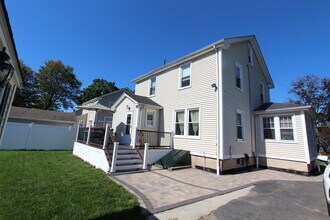 21 Dale Rd in Wethersfield, CT - Building Photo - Building Photo