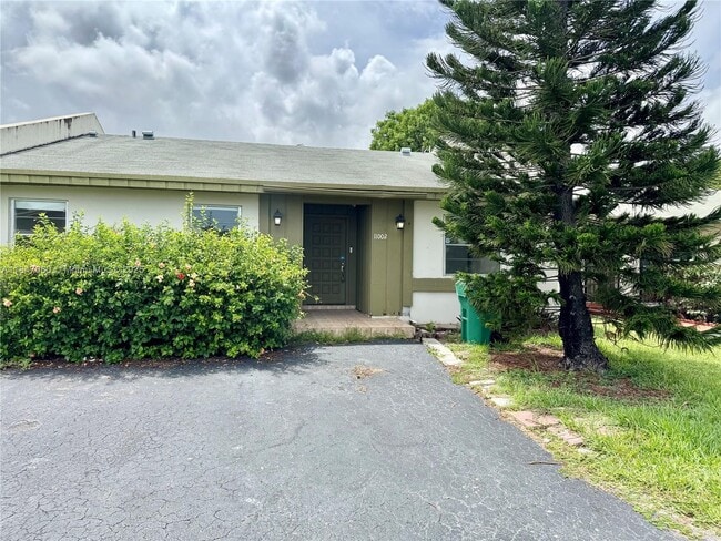 property at 11002 SW 122nd Pl