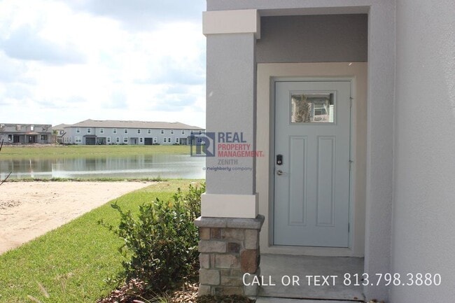 32146 Powderpuff Mimosa Dr in San Antonio, FL - Building Photo - Building Photo