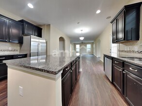 30 Winslow Cir in Savannah, GA - Foto de edificio - Building Photo