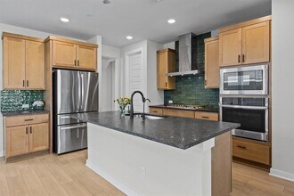 12702 Autumn Bird Trce in Buda, TX - Building Photo - Building Photo