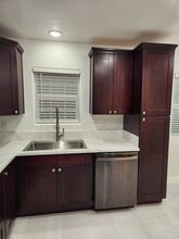 461 Smith Ave in Chula Vista, CA - Building Photo - Building Photo