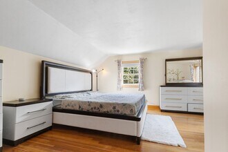 95 Bedford St in Burlington, MA - Building Photo - Building Photo