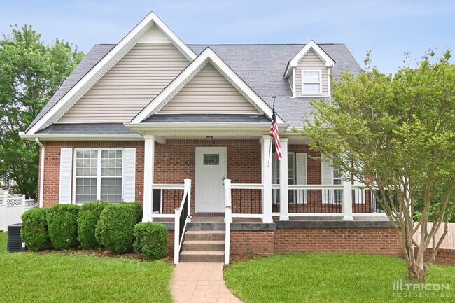 property at 847 Nandina Ct