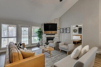 1012 Filmore Dr in Plano, TX - Building Photo - Building Photo