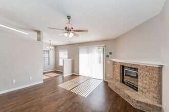 8134 Cumberland Gap Trail N in Jacksonville, FL - Building Photo - Building Photo