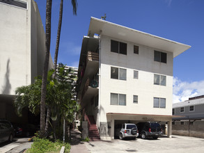 420 Olohana St in Honolulu, HI - Foto de edificio - Building Photo