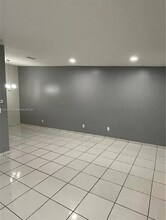 18246 Mediterranean Blvd in Hialeah, FL - Building Photo - Building Photo