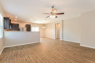 14214 N Spear Point Way in Marana, AZ - Building Photo - Building Photo