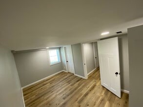 5743 Dr Thomas Walker Rd in Rose Hill, VA - Building Photo - Building Photo
