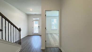 104 Holt Ln in Lawrenceville, GA - Building Photo - Building Photo