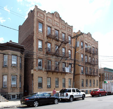 6204-6210 Palisade Ave in West New York, NJ - Building Photo - Building Photo