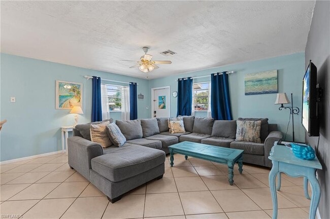 property at 4241 Mariner Ln