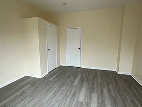 339 16th Ave in Irvington, NJ - Foto de edificio - Building Photo