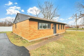 1634 S James Rd in Columbus, OH - Building Photo - Building Photo