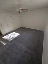 GLENDALE TOWNHOMES in Independence, MO - Building Photo - Building Photo