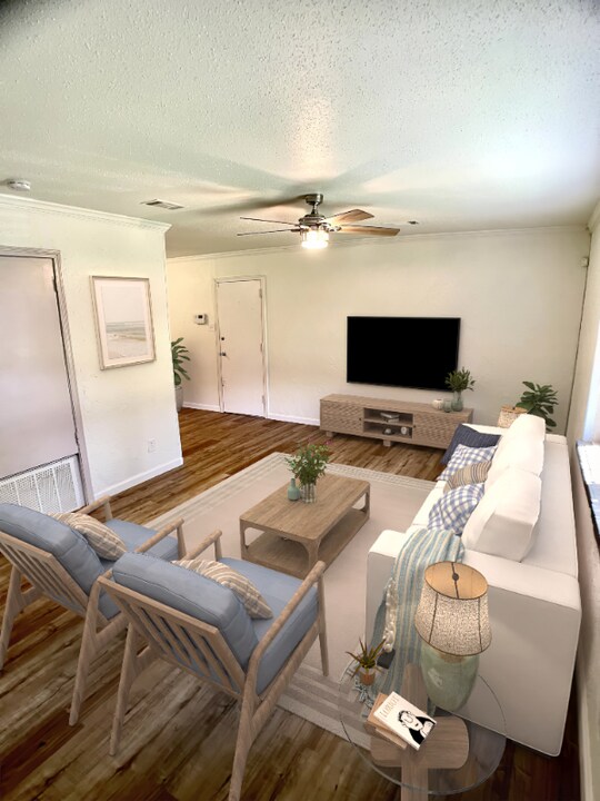 6036 Circle Dr in Benton, AR - Building Photo