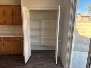 44334 Sundance Ct in Lancaster, CA - Foto de edificio - Building Photo