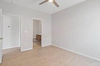 2901 W Driftwood St in Edinburg, TX - Building Photo - Building Photo
