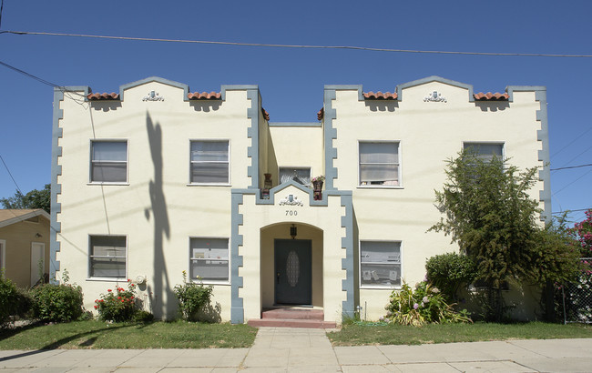 700 H St in Antioch, CA - Building Photo - Building Photo