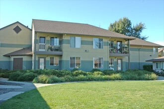 Rohlffs Manor- Senior Apartments in Napa, CA - Building Photo - Building Photo