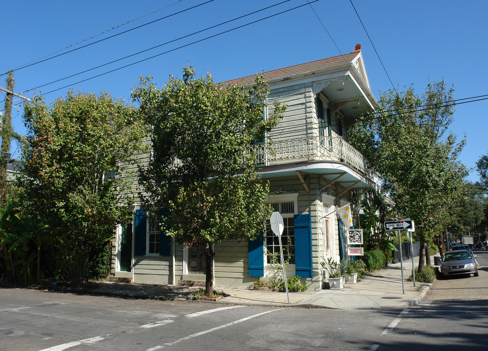 2359 Magazine St in New Orleans, LA - Building Photo