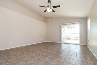 1904 N 120th Dr in Avondale, AZ - Building Photo - Building Photo