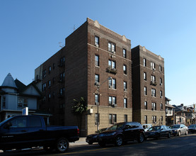 4500 Jf Kennedy Blvd in North Bergen, NJ - Building Photo - Building Photo