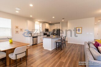 9617 Dawn Pearl Dr in Austin, TX - Building Photo - Building Photo