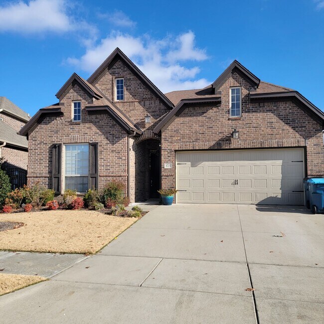 property at 4705 SW Bedingfield St