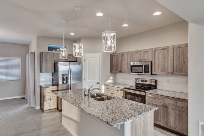 property at 7476 Johnsontown Hts
