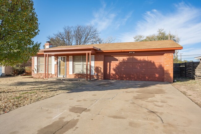 5102 Goodnight Trail in Amarillo, TX - Building Photo - Building Photo