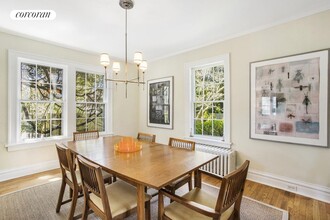23 Conklin Terrace in East Hampton, NY - Foto de edificio - Building Photo