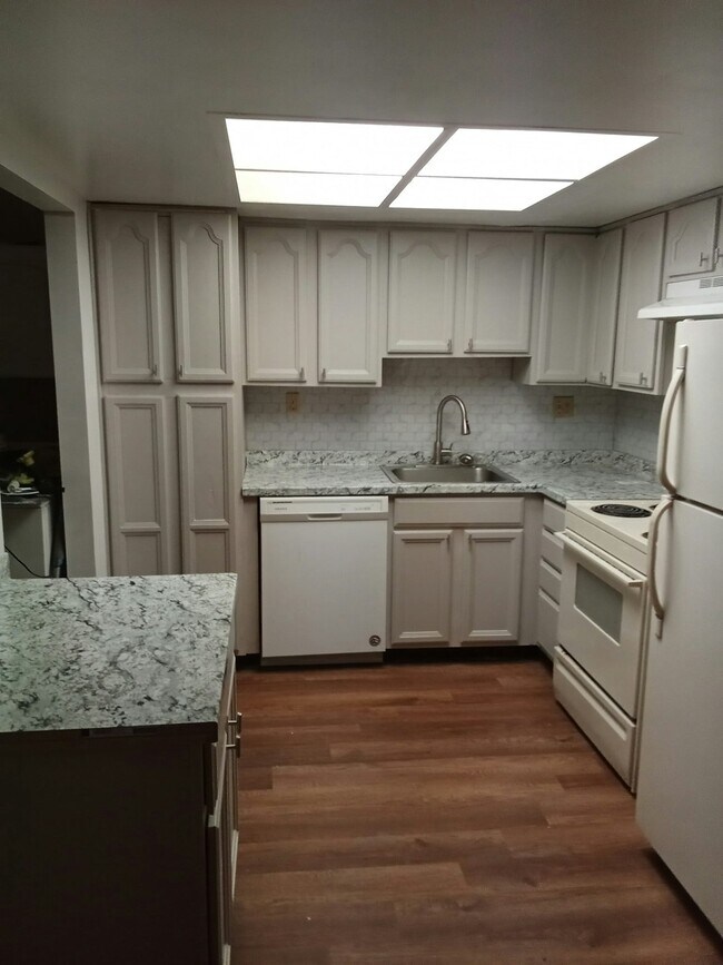 21 Riverview Pl in Willingboro, NJ - Building Photo - Building Photo