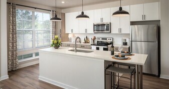 Vue at The Quarter in Atlanta, GA - Building Photo