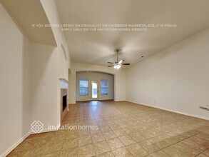 665 Ash Meadow Cir in Fort Worth, TX - Building Photo - Building Photo