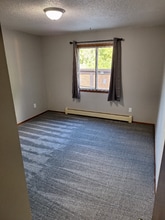 1676 English St in St. Paul, MN - Building Photo - Building Photo