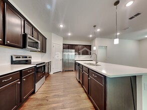 12223 Sapp Rd in Jacksonville, FL - Foto de edificio - Building Photo