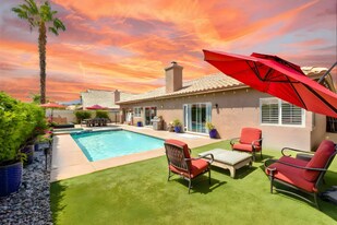 43640 Milan Ct in La Quinta, CA - Building Photo