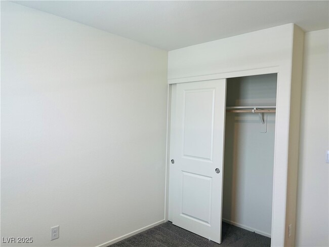 property at 10160 Mulberry Rdg St