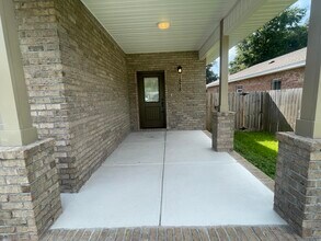 1578 Hickory St in Niceville, FL - Building Photo - Building Photo