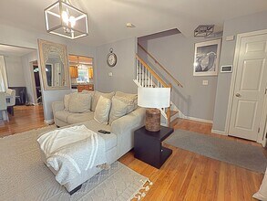 199 Lakeview Ave in Bridgeport, CT - Building Photo - Building Photo
