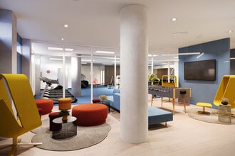 The Towns at York Mills & Leslie in Toronto, ON - Building Photo - Building Photo