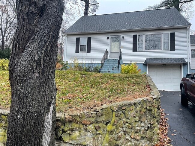 117 Southville Rd in Southborough, MA - Building Photo - Building Photo